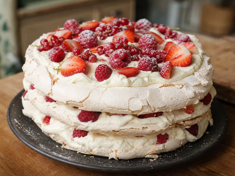 Danie Tort bezowy